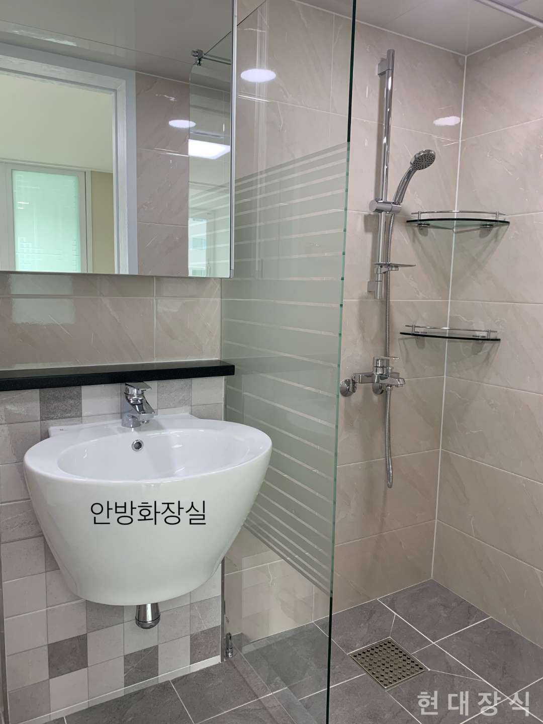 3745438661_ROc3gWGs_041a833afb8cf00c349ca95dd3ee1cade2d623ae.jpg 이미지크게보기